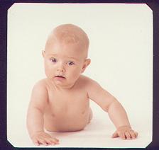 Kaspar p&aring; arbejde for Matas